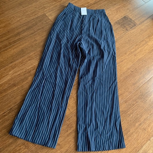 WeWoreWhat Blue Pinstripe Pleated Wide Leg Trousers - Picture 5 of 5